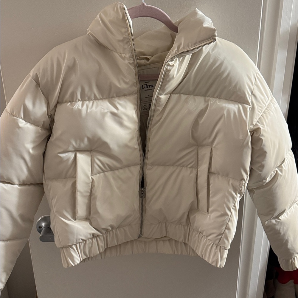 Abercrombie Ultra Mini Puffer in Ivory - Picture 3 of 10